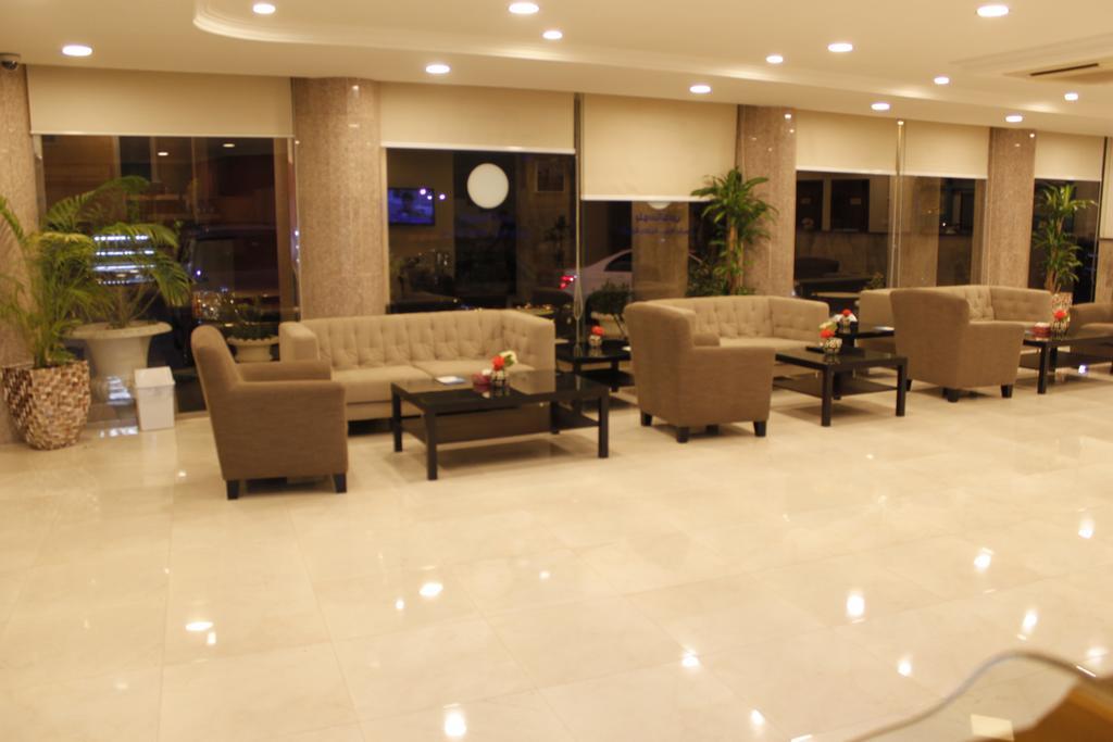 Plaza Home Эль-Хубар Номер фото