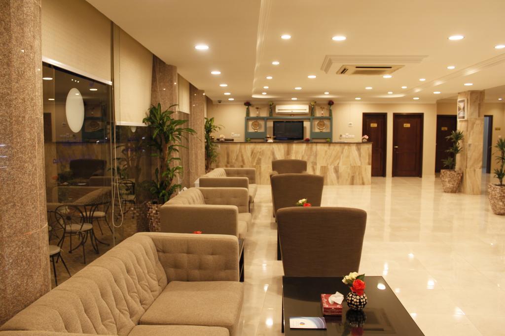 Plaza Home Эль-Хубар Экстерьер фото